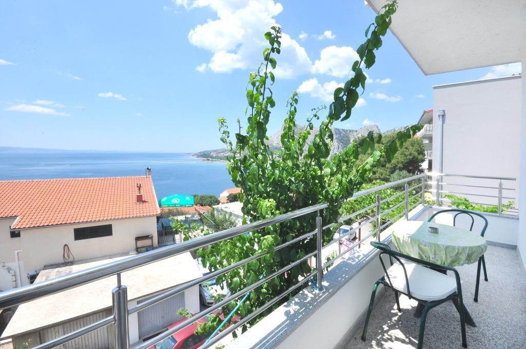 Apartments Zorka Leko Omis Phòng bức ảnh